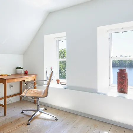 Dallund Slot מלון